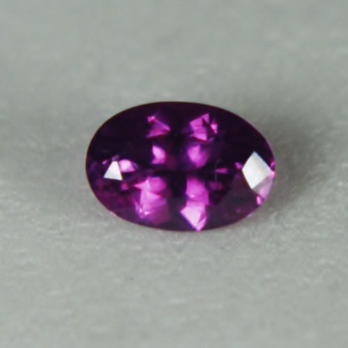 Rich Purple Pink Natural Ceylon Sapphire 6 x 4 mm  Litnon.com