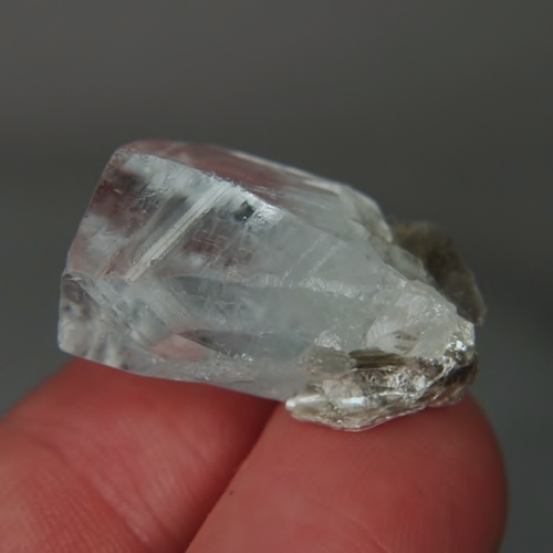 Terminated Aquamarine Beryl Crystal Specimen Pakistan  Litnon.com
