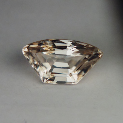  Big Harts Range Australia Honey Golden Zircon 5.67ct  Litnon.com