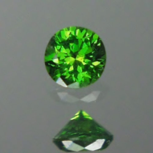 1/4 Carat Perfection Brilliant Chrome Green Russian Demantoid Garnet  Litnon.com