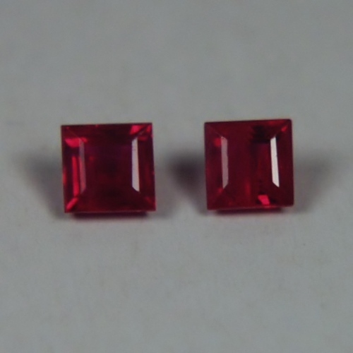 Small Treasure Old Stock South East Asia Ruby Pair 3 mm  Litnon.com