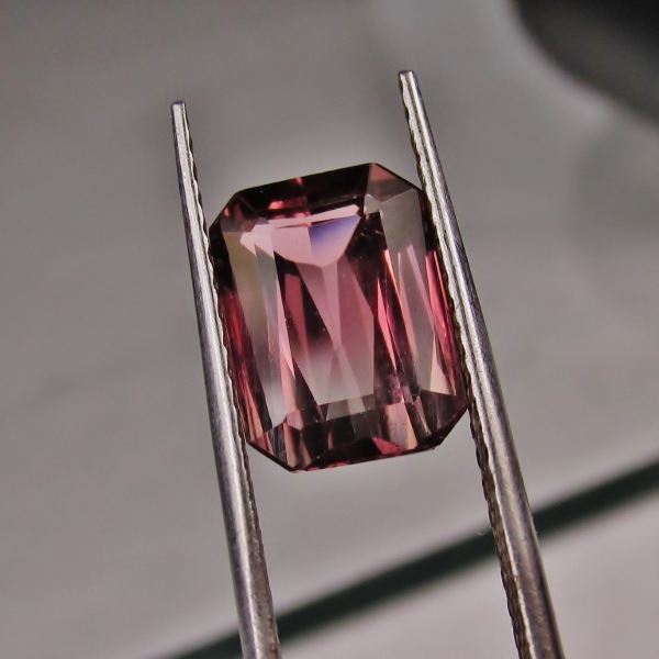 Bright and Pretty Bi Color Tourmaline Afghanistan 2.15 ct GLI PAID Litnon.com