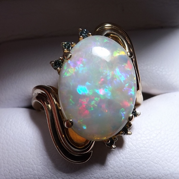 Color and Fire Australian Opal - Blue Diamond Ring 14kt  Litnon.com