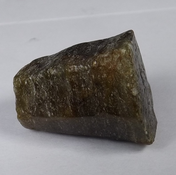 Corrundum Sapphire Crystal Sri Lanka  Litnon.com