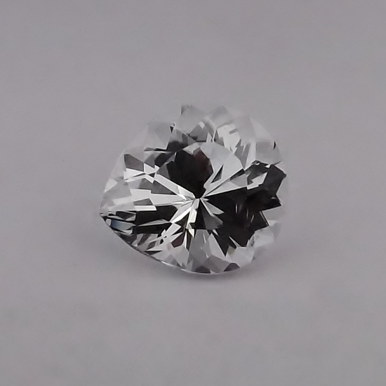 Competition Quality Cutting Natural Quartz 6.46 ct  Litnon.com