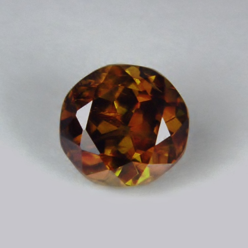 Dispersive Fire Natural Sphene -Titanite Pakistan 10.35 ct  Litnon.com