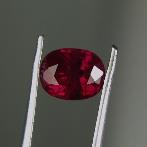 GIA Certified Natural Pigeon Blood Red South East Asia Ruby 1.54 ct  Litnon.com