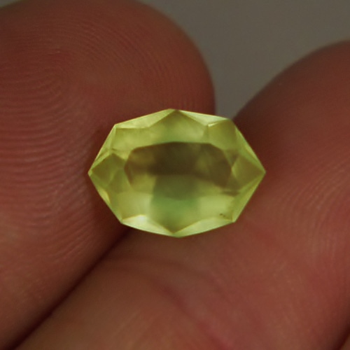 Rare Faceted Neon Color Prehenite New Jersey USA 2.24 ct GLI  Litnon.com