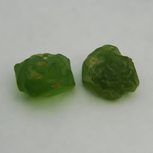 Fine Color and Clean Peridot Facet Rough Arizona 36.01ct  Litnon.com