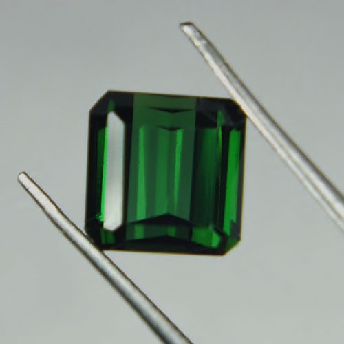 Bright and Clean Old Stock Green Tourmaline Brazil 2.50ct GLI  Litnon.com