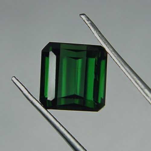 Bright and Clean Old Stock Green Tourmaline Brazil 2.50ct GLI  Litnon.com