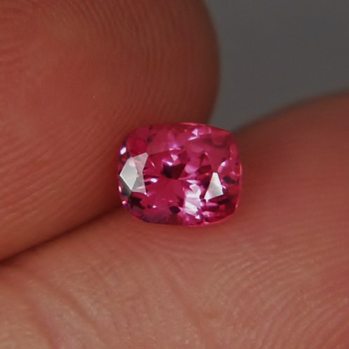  Special Color Natural Hot Pink South East Asia Spinel GL Litnon.com