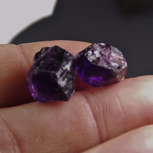 Old Stock Fine Color Zambian Amethyst Facet Rough 27.85 ct  Litnon.com