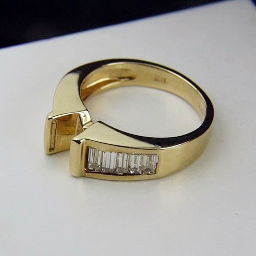 Estate Classic Quality Baguette Diamond 14 kt Semi Mount Ring  Litnon.com