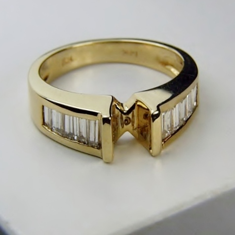 Estate Classic Quality Baguette Diamond 14 kt Semi Mount Ring  Litnon.com