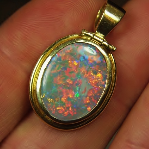 Quality Estate Australian Broadflash Semi-Black Opal 18kt Pendant  Litnon.com