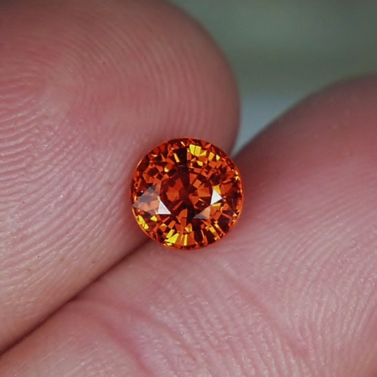 Bright and Pretty Orange Spessartite Garnet 1.47 ct  Litnon.com