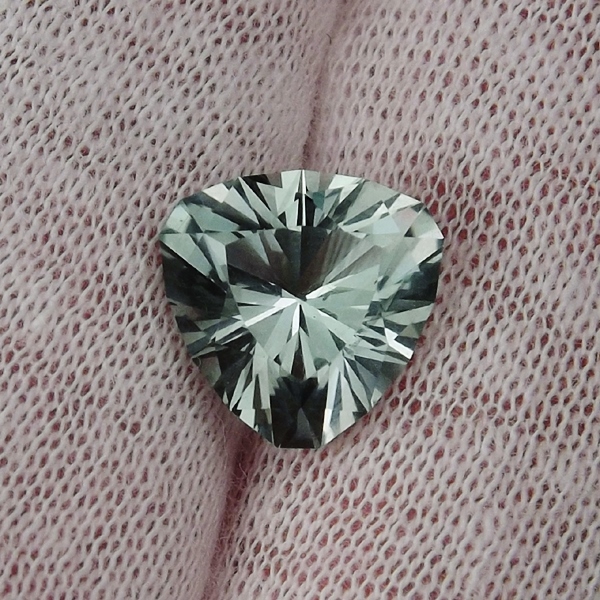 USA Cut Bluish Green Sunstone Tanzania 4.32 ct  Litnon.com