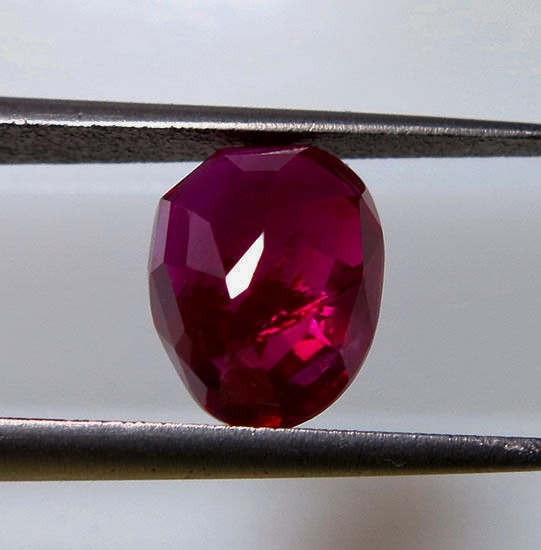 AGL Certified Natural Unheated Burmese Ruby 2.92 ct  Litnon.com
