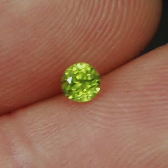 Tiny Treasure Glowing Russian Demantoid Garnet  Litnon.com