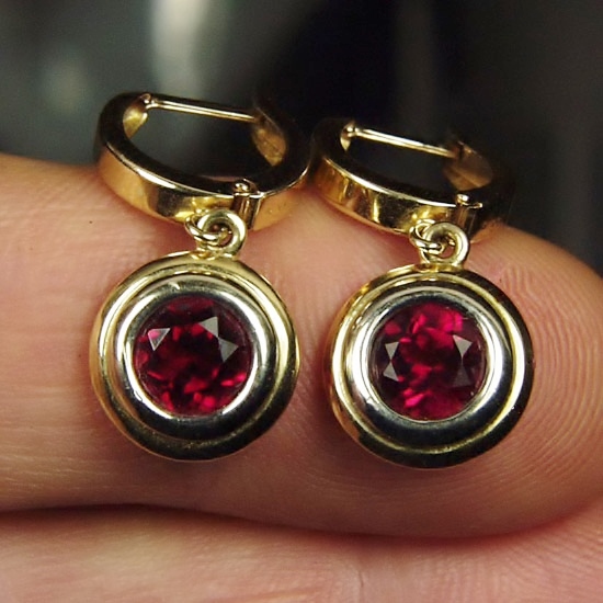 Spectral Red Rubellite Tourmaline 14 kt Earrings 2.70 ct tw  Litnon.com