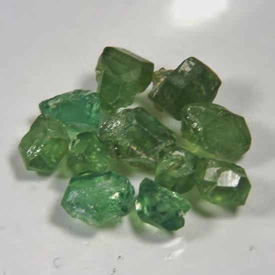 Fine Green Demantoid Garnet Crystal Specimen - Rough 27ct  Litnon.com
