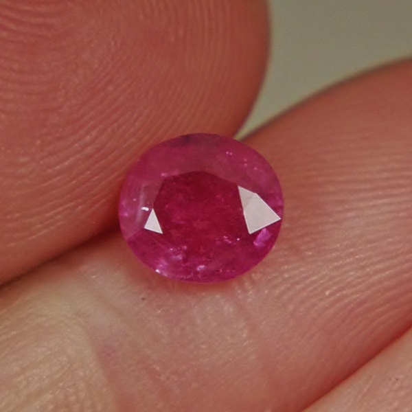  Pink Red South East Asia Natural Ruby 1.71 ct  Litnon.com
