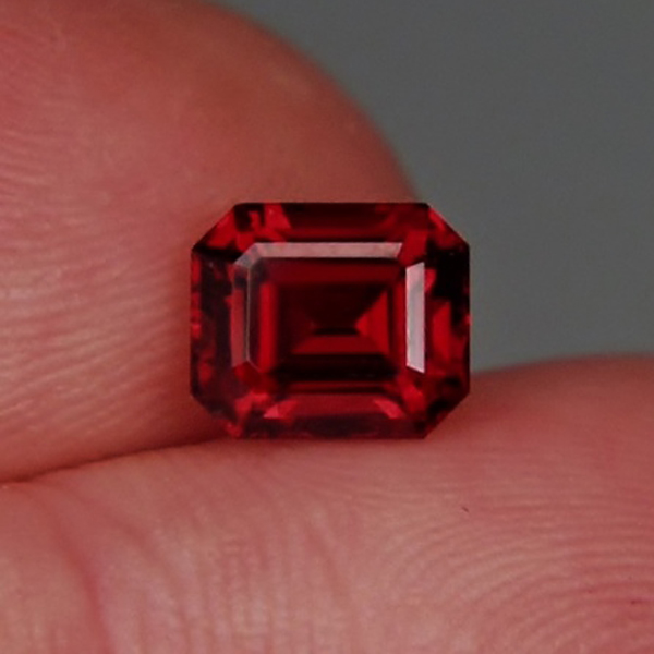 Quality USA Cut Rhodolite Garnet Tanzania 2.80 ct GLI  Litnon.com