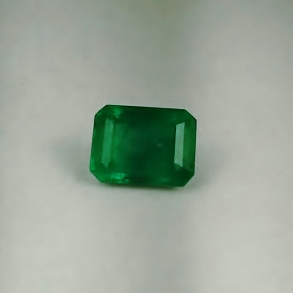Rich and Superb Color Natural Emerald Brazil  Litnon.com
