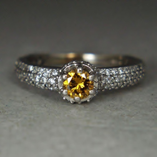 Quality Natural Fancy Color Diamond 14 kt White Gold Ring  Litnon.com