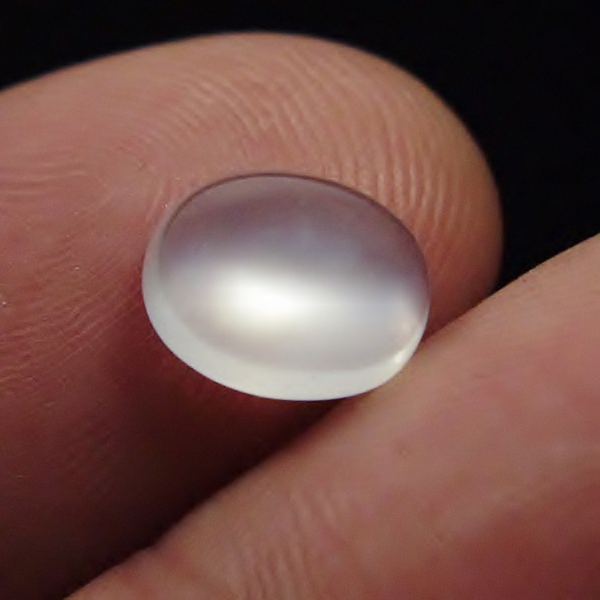 Natural White Moonstone Cabochon Sri Lanka 2.72 ct  Litnon.com