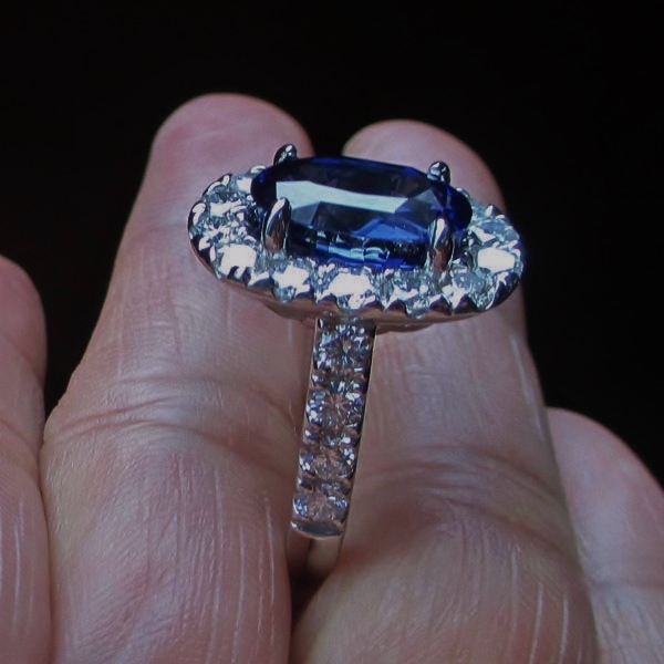Estate Beautiful 6.59 ct Ceylon Sapphire and Diamond Platinum Ring GLI  Litnon.com