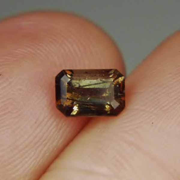 Natural Dichroic Andalusite Brazil 1.12 ct  Litnon.com