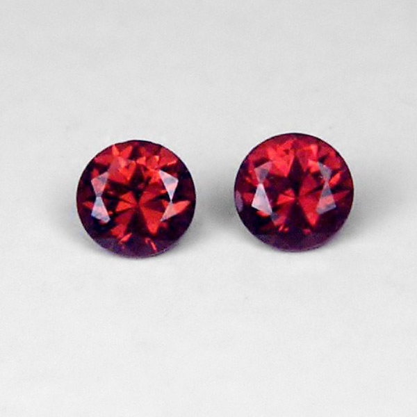 Color Shift Malaia Malaya Garnet Pair 3 mm GL Litnon.com