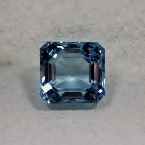 Strong Blue Premium Brazil Aquamarine 12.42 ct  Litnon.com
