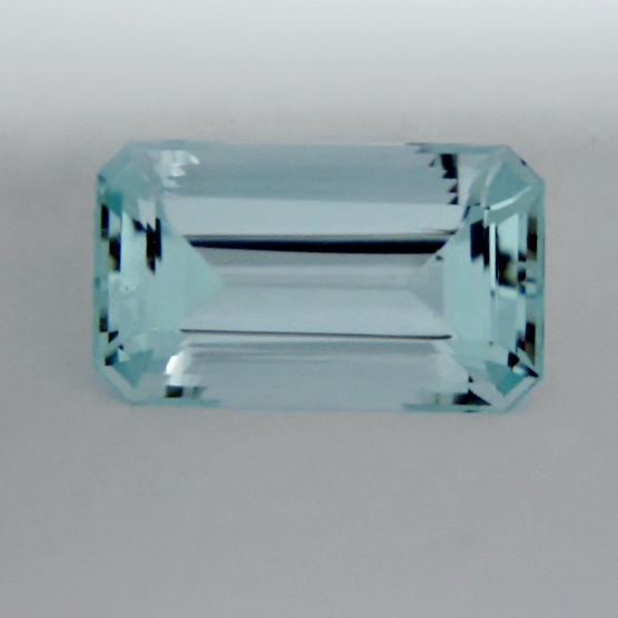 Nice Color and Quality Old Stock Aquamarine Brazil 12.50 ct  Litnon.com