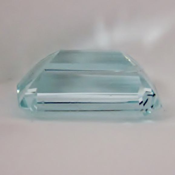 Nice Color and Quality Old Stock Aquamarine Brazil 12.50 ct  Litnon.com