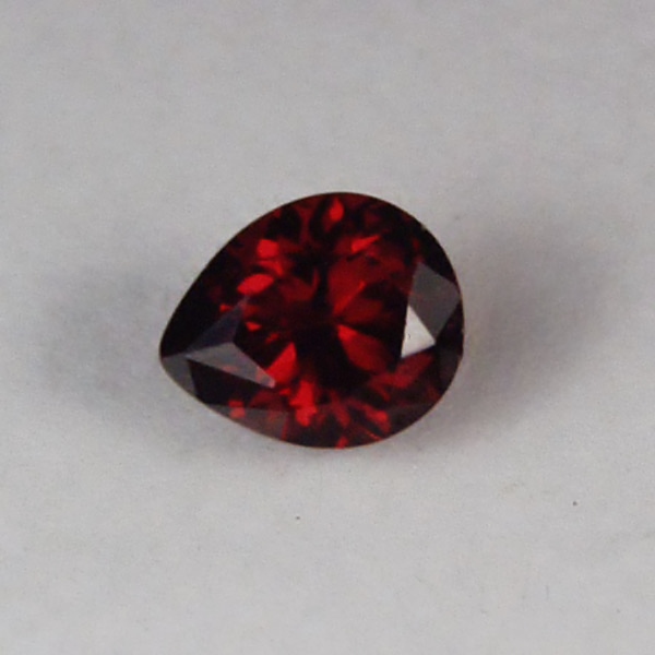  Red Fire Crimson Color Umba River Garnet 1.00ct  Litnon.com