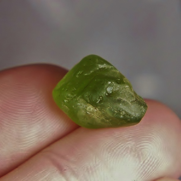 Big Fine Color and Clean Peridot Facet Rough Arizona 21.26 ct  Litnon.com