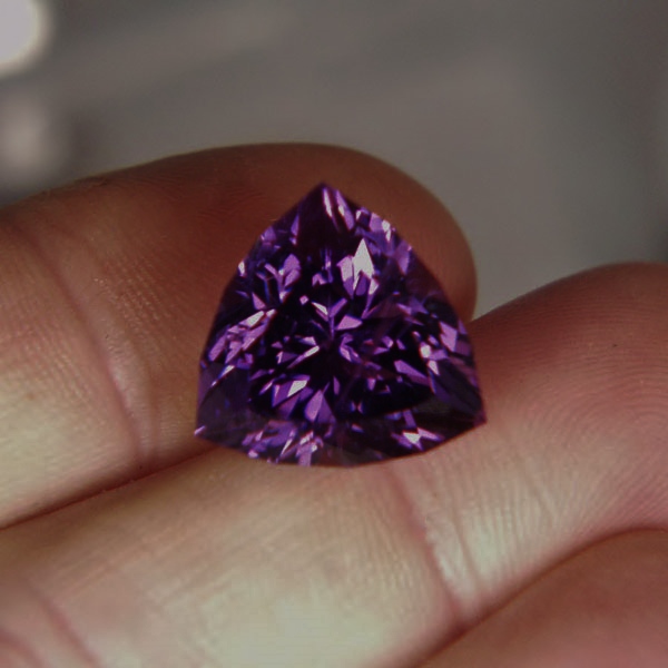 Superb Color and Bright Natural Brazil Amethyst 17.29 ct  Litnon.com