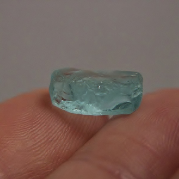 Pool Blue Aquamarine Clean Facet Rough Nigeria 6.85ct  Litnon.com