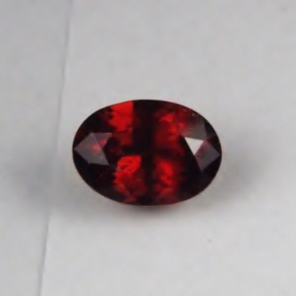  Red Fire Crimson Color Umba River Garnet 1.22 ct  Litnon.com