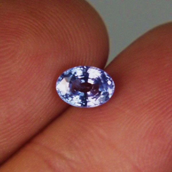 Unheated Natural Light Blue Ceylon Sapphire 1.18 carats  Litnon.com
