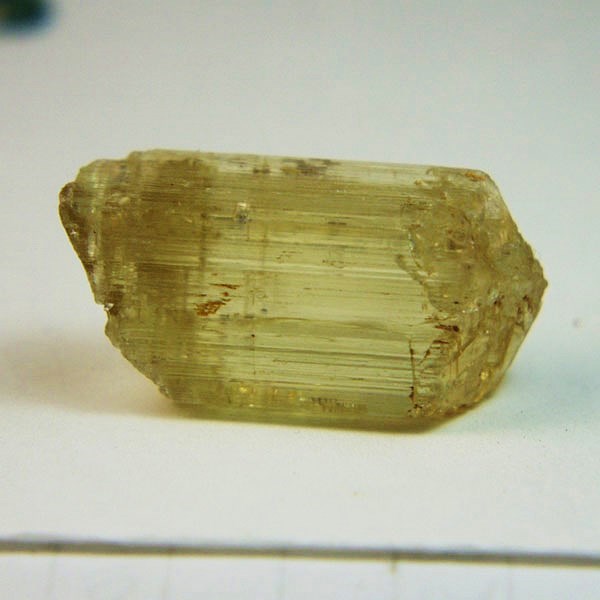 Big and Clean Scapolite / Wernerite Facet Rough Tanzania 33.67 ct  Litnon.com