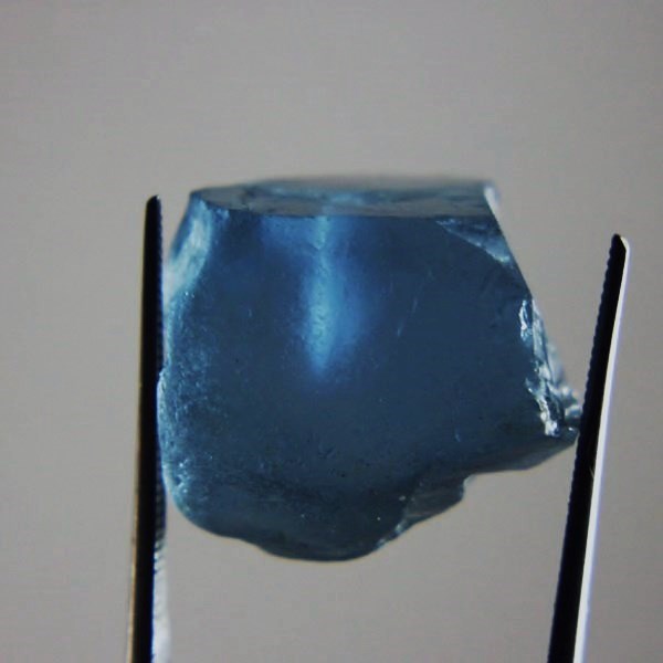 London Blue Topaz Facet Rough 43.79 ct  Litnon.com