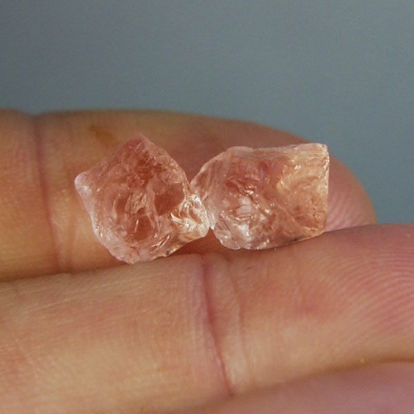 Nice Color Morganite Beryl Facet Rough Nigeria 11.44 ct  Litnon.com