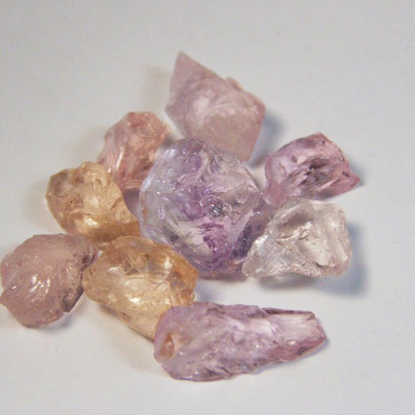 Nice Color Morganite Beryl Facet Rough Nigeria 15.4 grams ct  Litnon.com