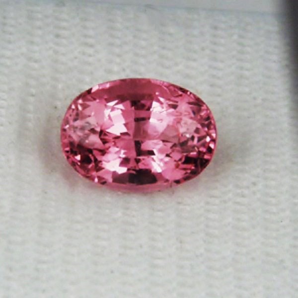 Big and Bright Natural Pink Spinel Tajikistan 3.11 ct  Litnon.com