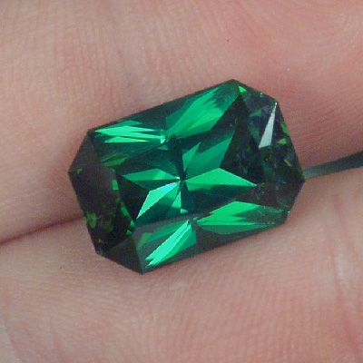 Top Cut Fine Green Tourmaline Afghanistan 12.42 ct  Litnon.com
