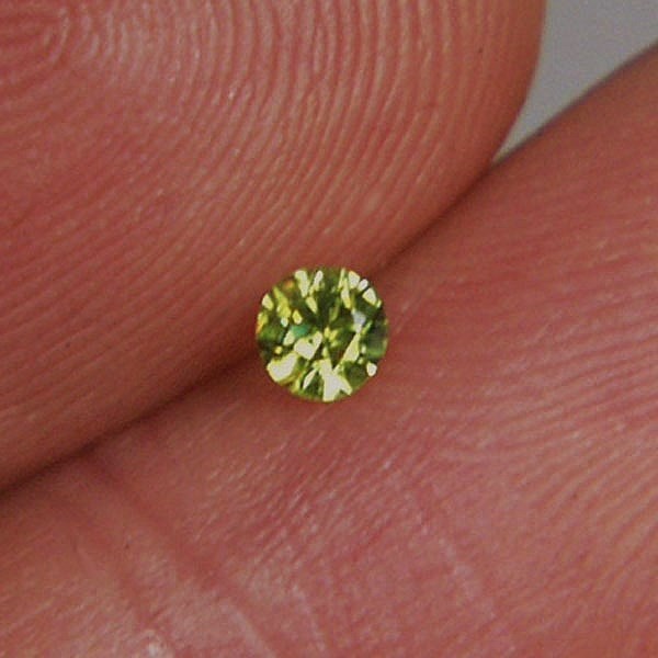 Tiny Treasure Brilliant Natural Russian Demantoid Garnet  Litnon.com